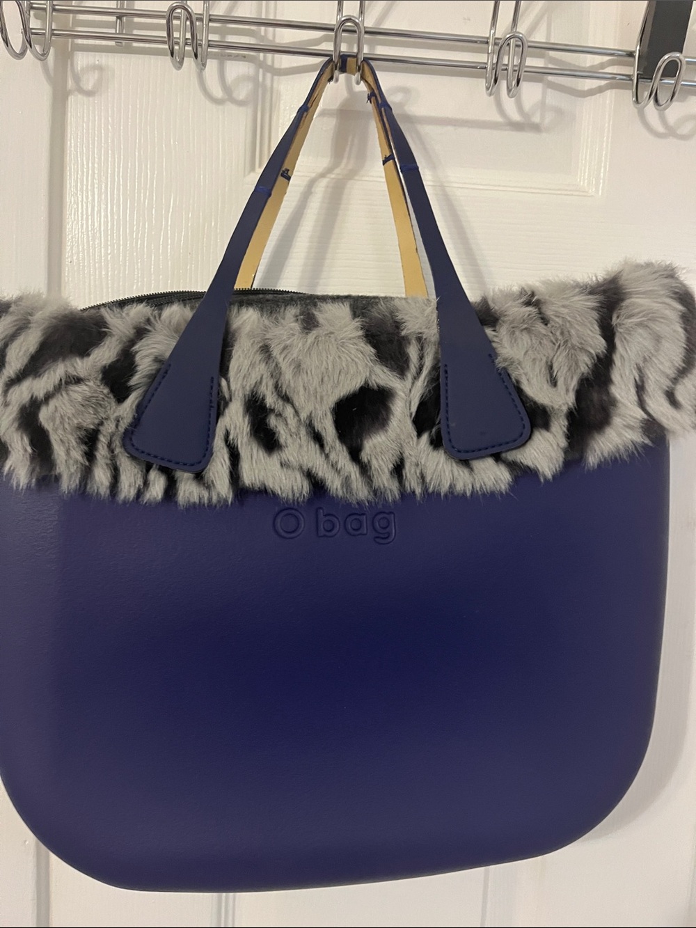 O bag Navy Tote with Black-and-White Faux Fur Trim